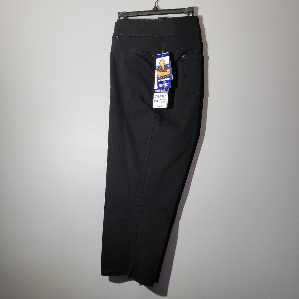 Nygard Capris